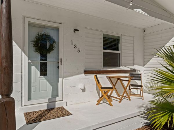 135 Moriarty Street, Fort Walton Beach, FL 32548