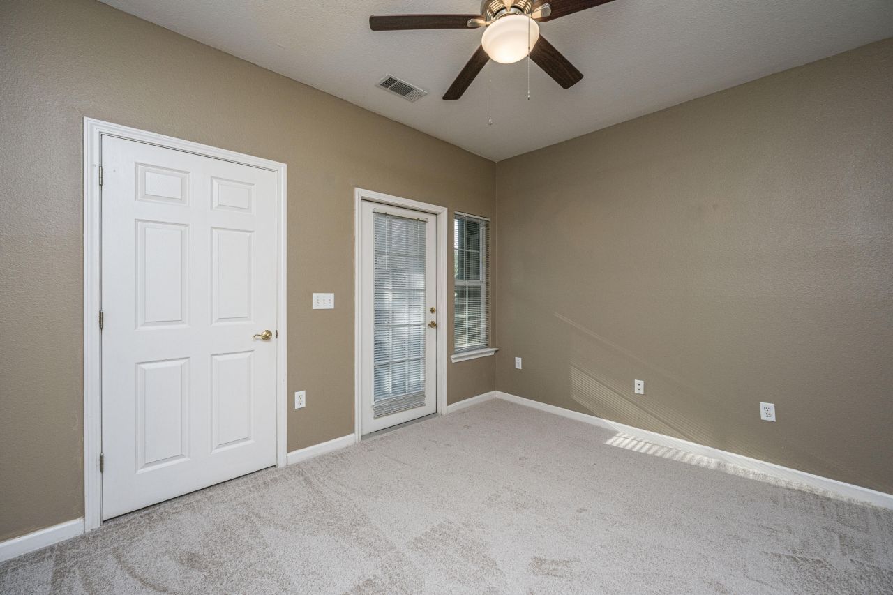 1313 Telfair Way Photo 17