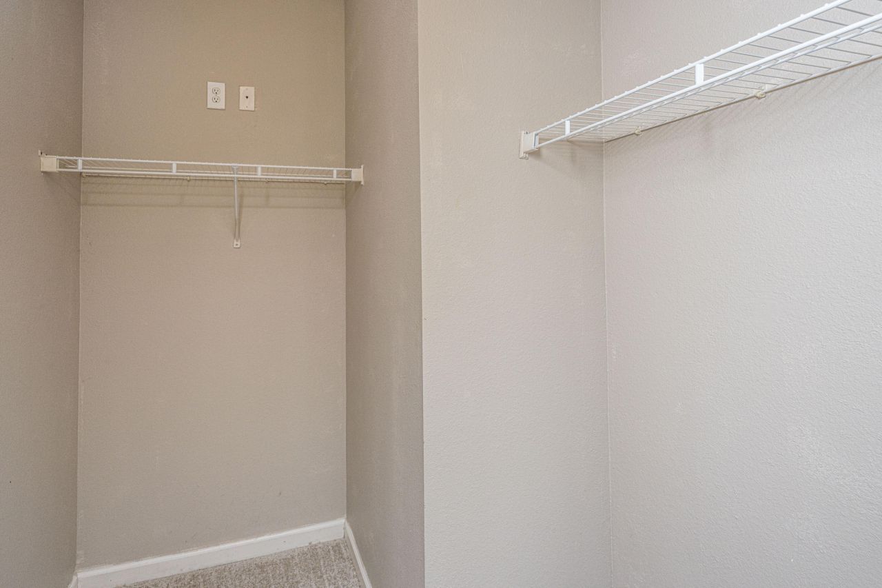 1313 Telfair Way Photo 19