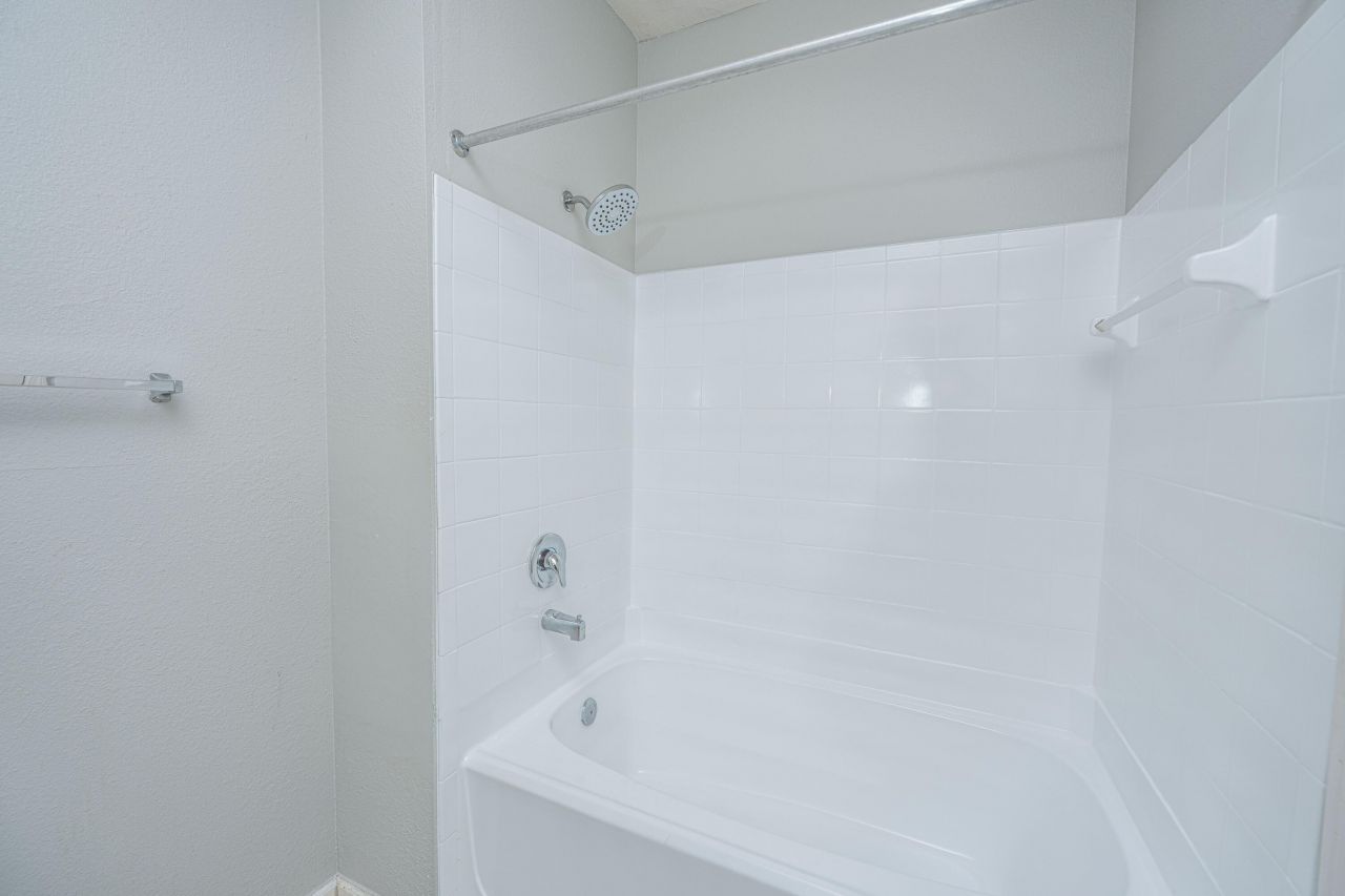 1313 Telfair Way Photo 20