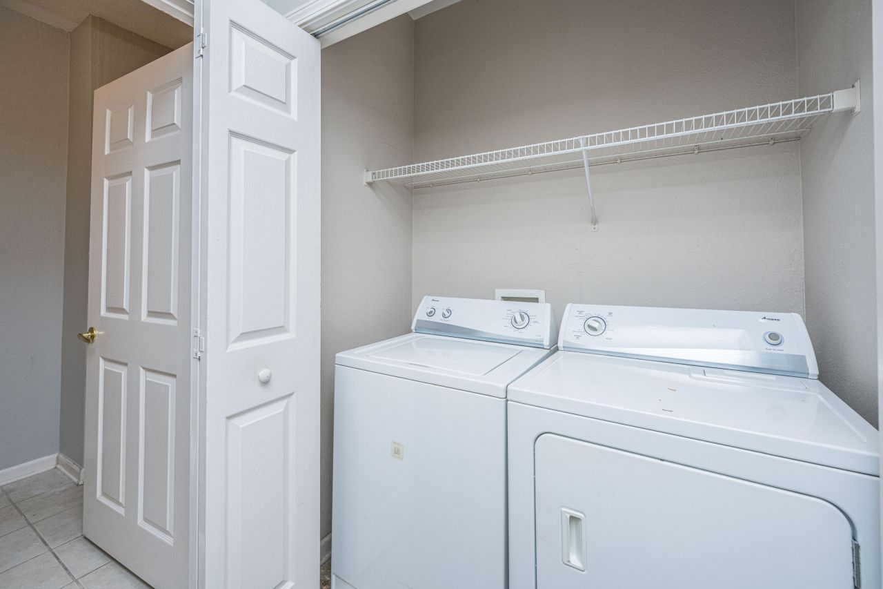 1313 Telfair Way Photo 22