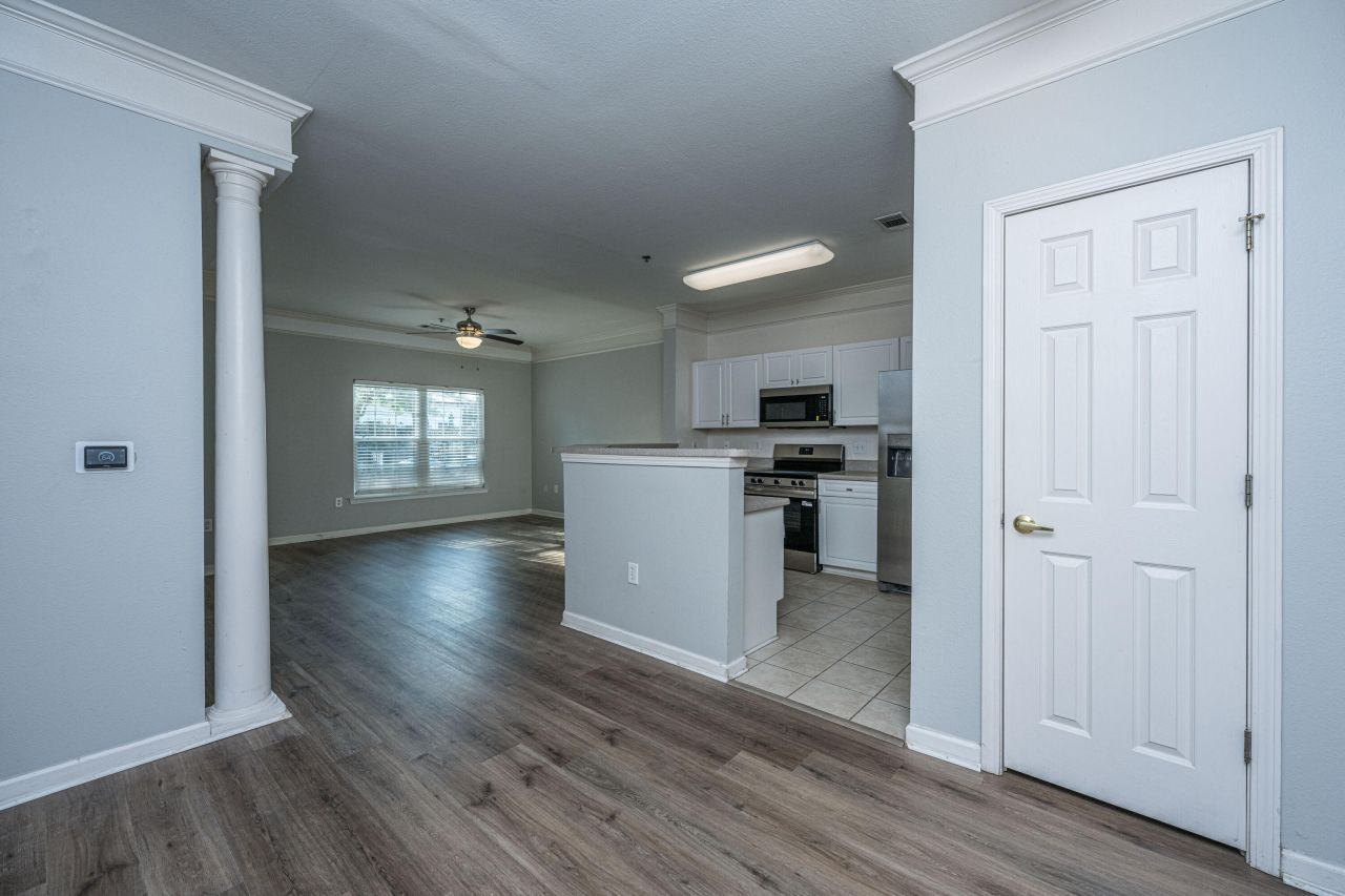 1313 Telfair Way Photo 7