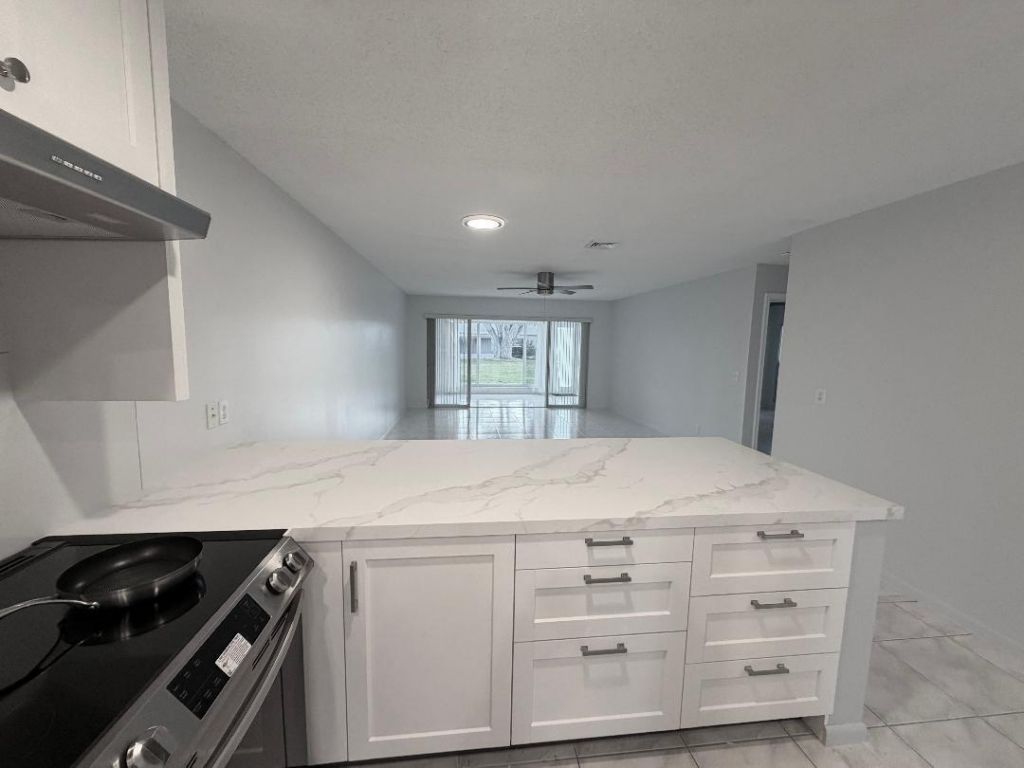 1110 Cactus Terrace, Unit D, Delray Beach, FL 33445 Photo
