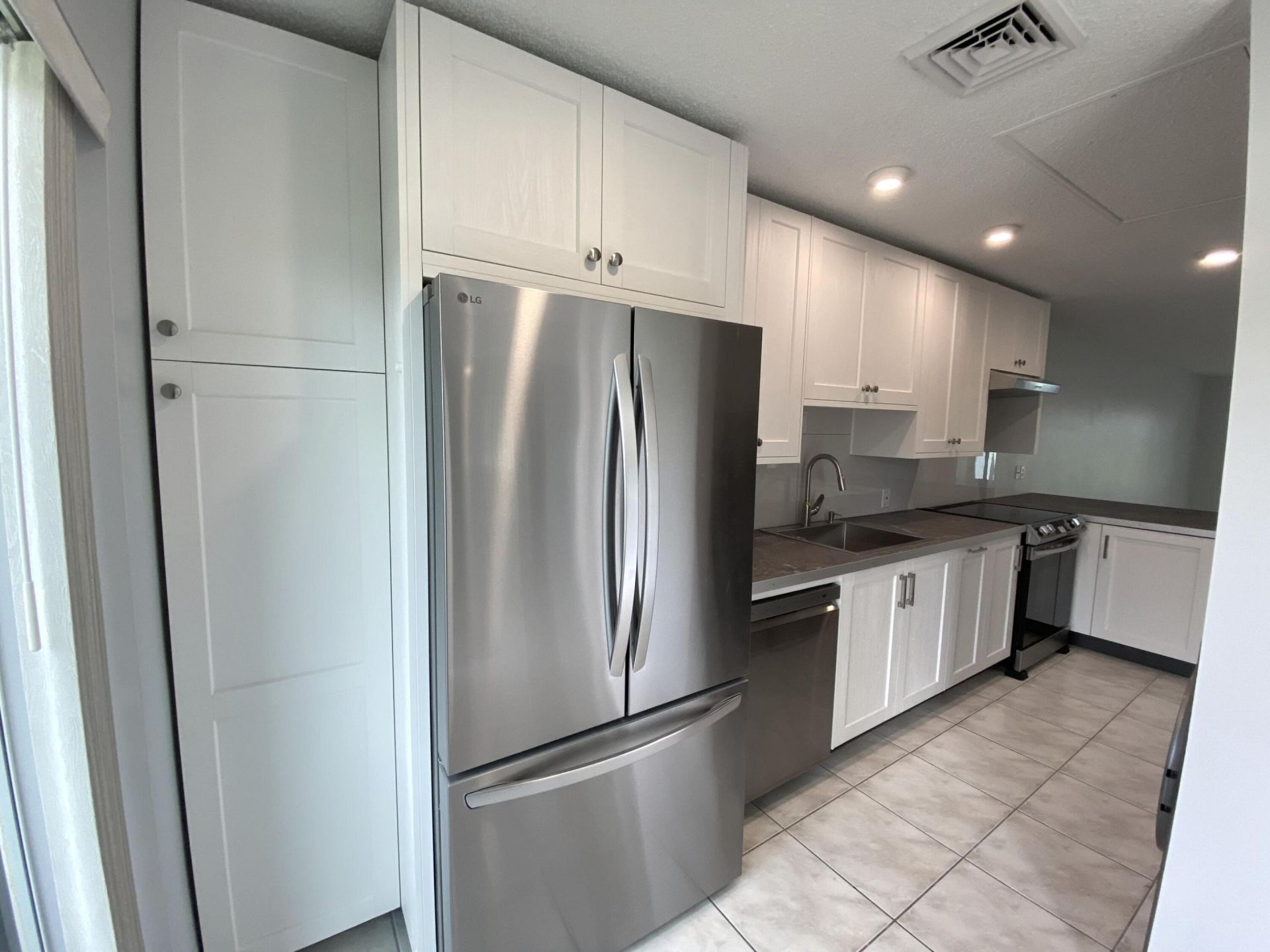 1110 Cactus Terrace, Unit D, Delray Beach, FL 33445 Photo