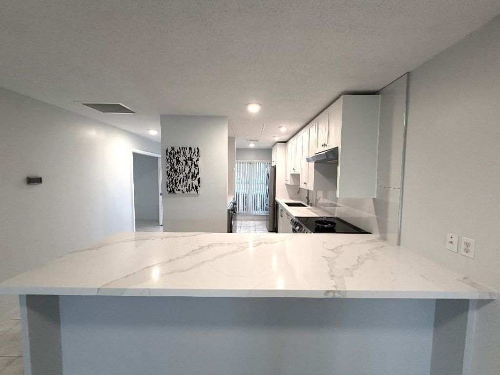 1110 Cactus Terrace, Unit D, Delray Beach, FL 33445 Photo