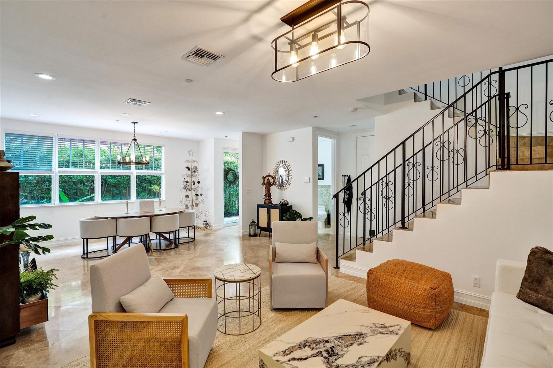 726 NE 15th Avenue, Unit 726, Fort Lauderdale, FL 33304 Photo