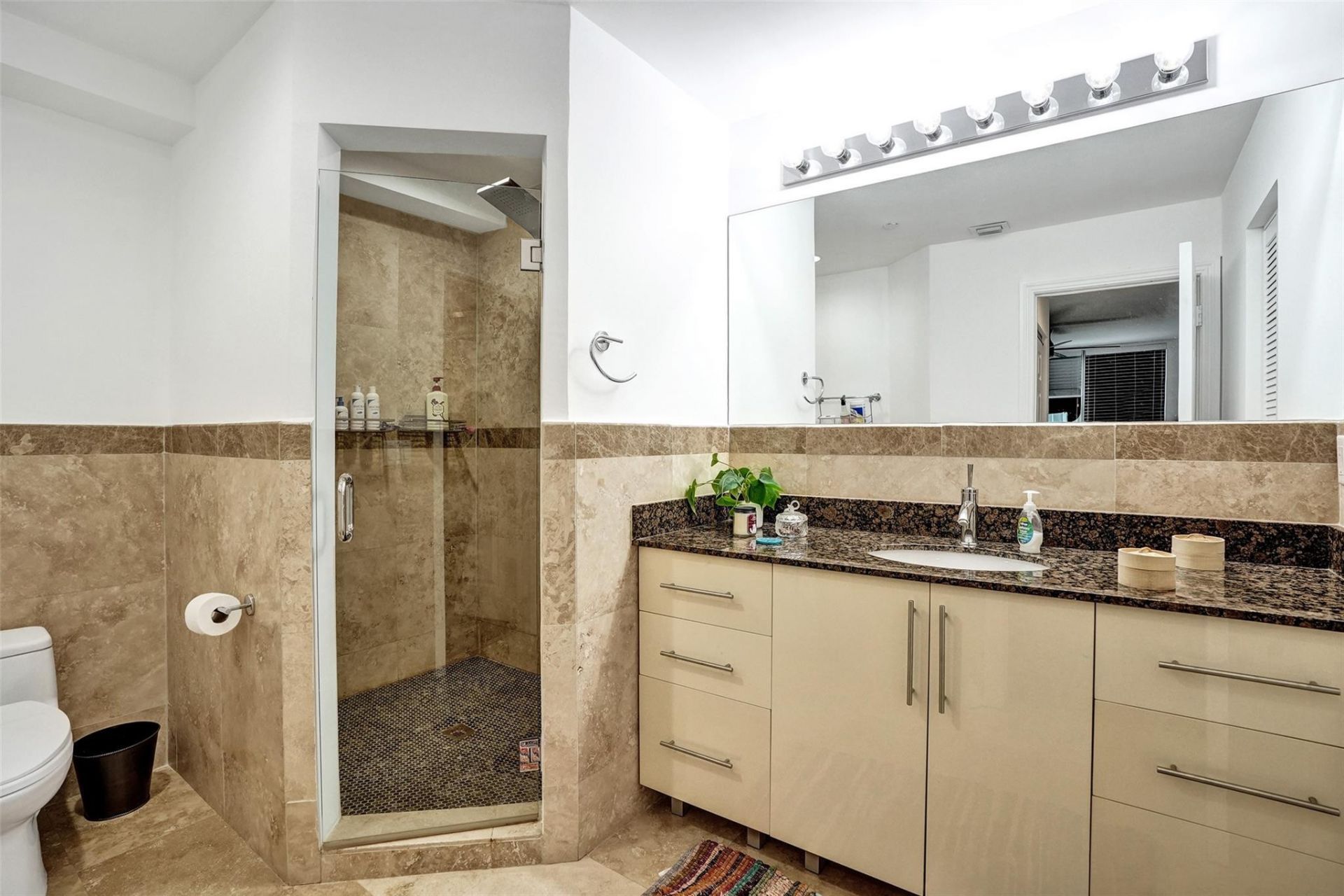 726 NE 15th Avenue, Unit 726, Fort Lauderdale, FL 33304 Photo