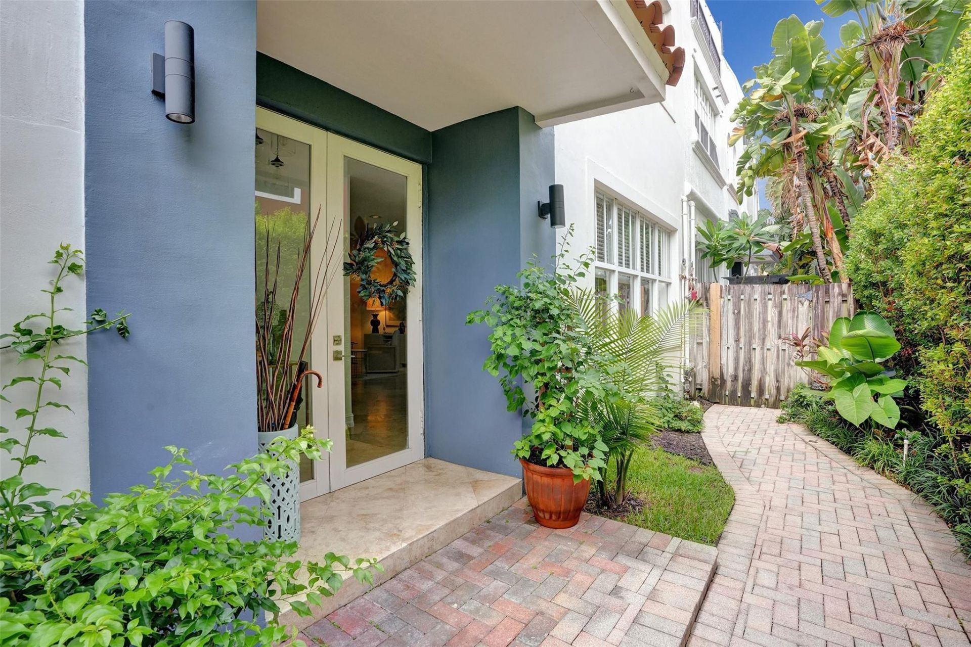 726 NE 15th Avenue, Unit 726, Fort Lauderdale, FL 33304 Photo