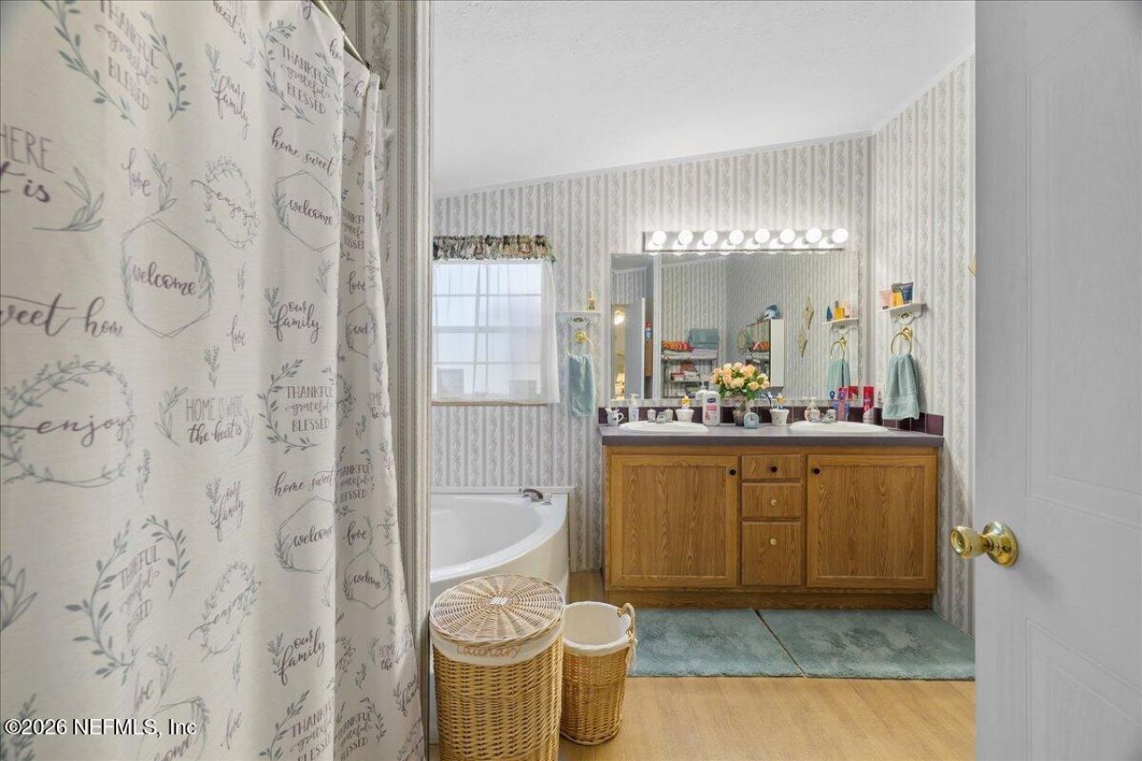 120 Waterway Avenue, Satsuma, FL 32189 Photo