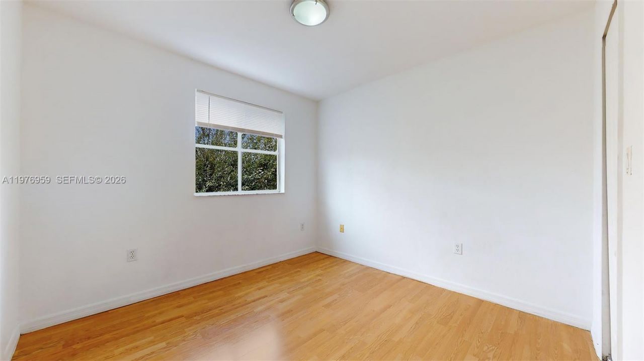 8980 W Flagler St, Unit 201, Miami, FL 33174 Photo