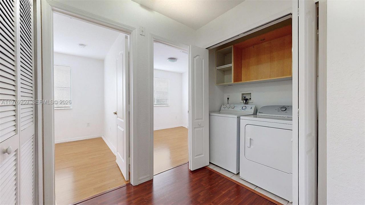 8980 W Flagler St, Unit 201, Miami, FL 33174 Photo