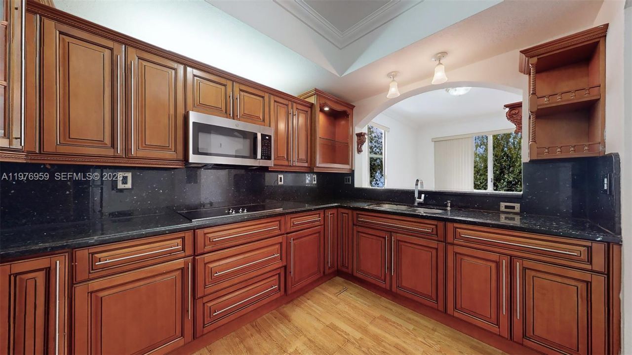 8980 W Flagler St, Unit 201, Miami, FL 33174 Photo