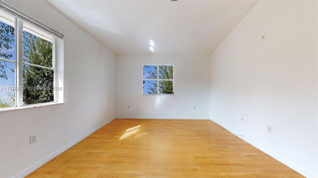 8980 W Flagler St, Unit 201, Miami, FL 33174 Photo