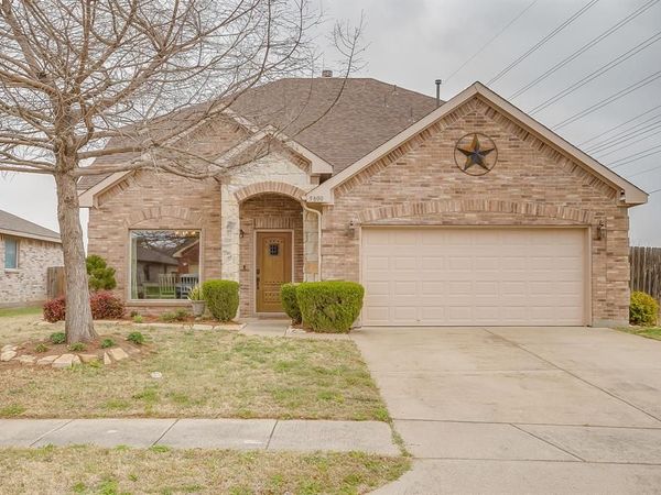 5800 Show Master Lane , Fort Worth, TX 76179