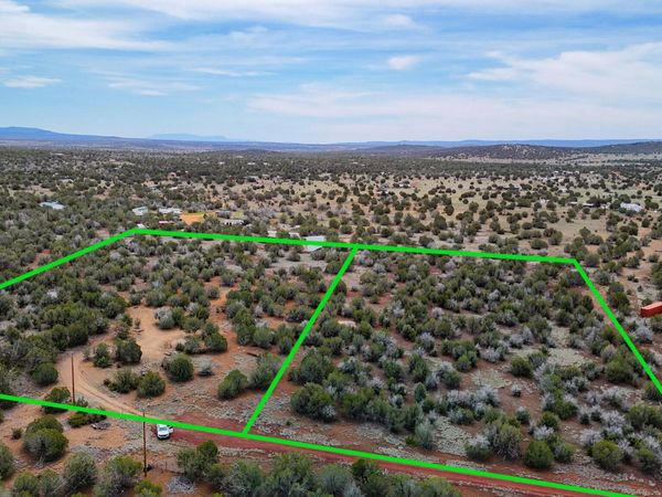 2408 W SKYLINE Drive, Unit 58, Ash Fork, AZ 86320