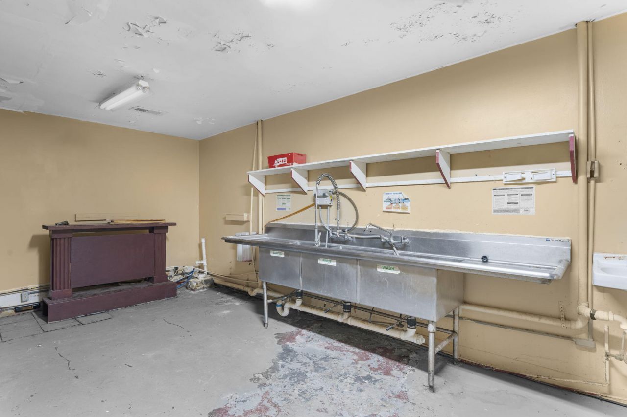 113 Santee Lane  Photo 5