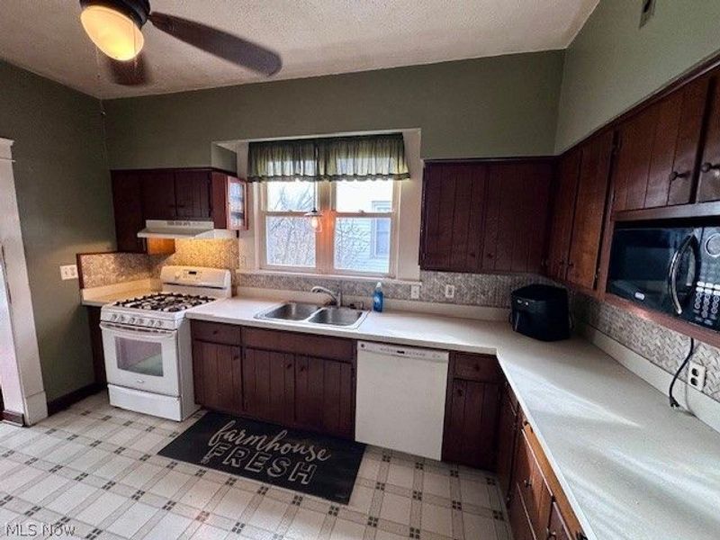 119 Cornell Avenue, Elyria, OH 44035 Photo 16