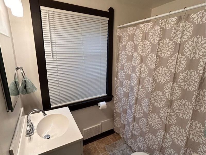 1707 W 31st Place, Cleveland, OH 44113 Photo 10