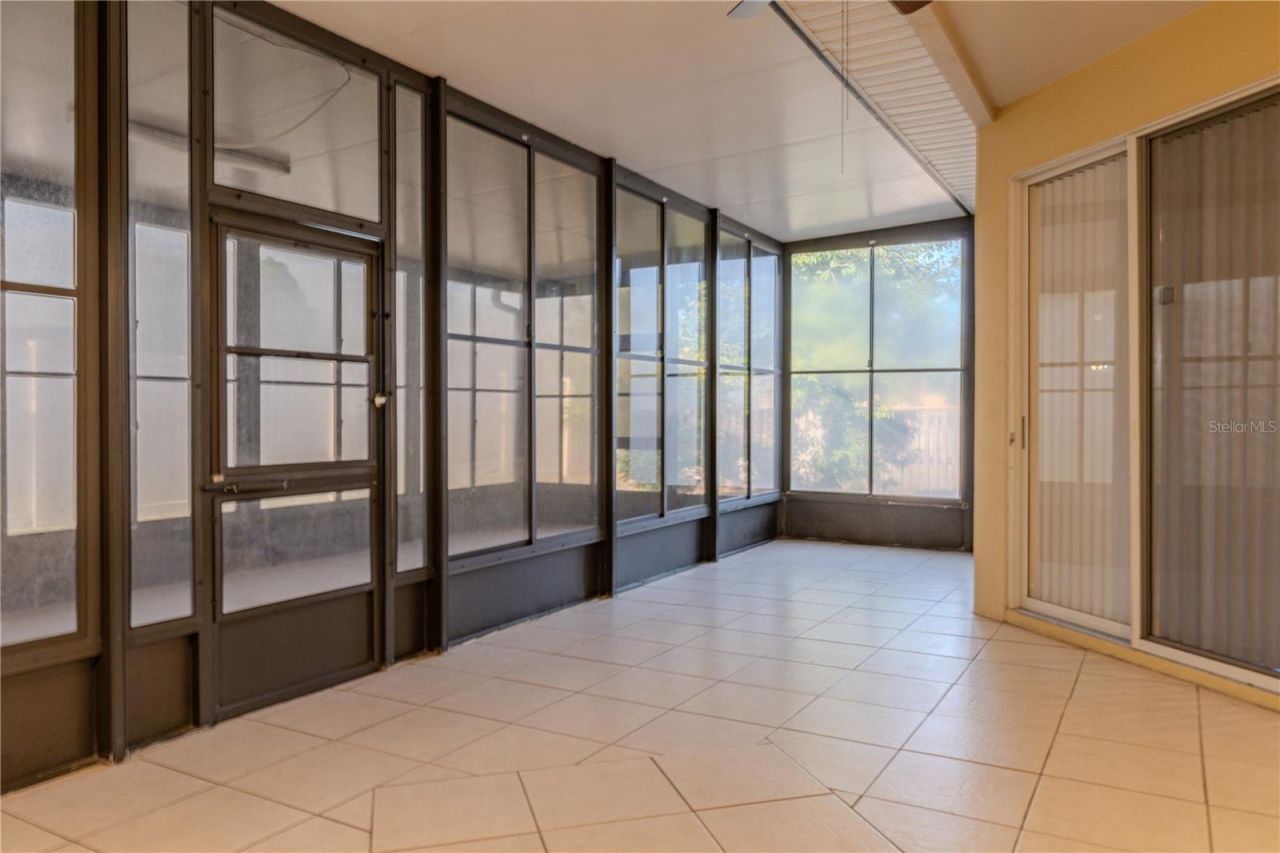 1895 Derby Glen Drive , Orlando, FL 32837 Photo