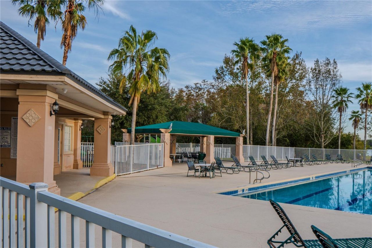 1895 Derby Glen Drive , Orlando, FL 32837 Photo