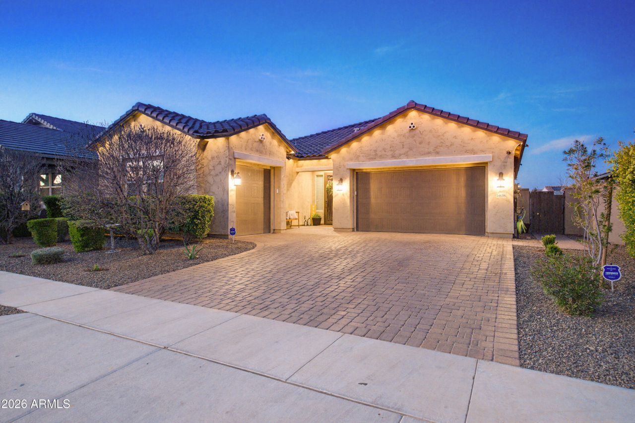 14606 W Corrine Drive, Surprise, AZ 85379 Main Photo