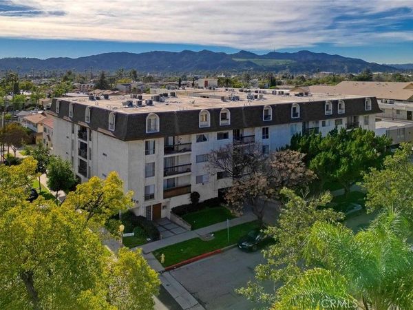 570 W Stocker, Glendale, CA 91202