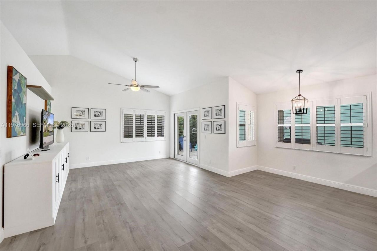 9304 Arborwood Cir, Davie, FL 33328 Photo