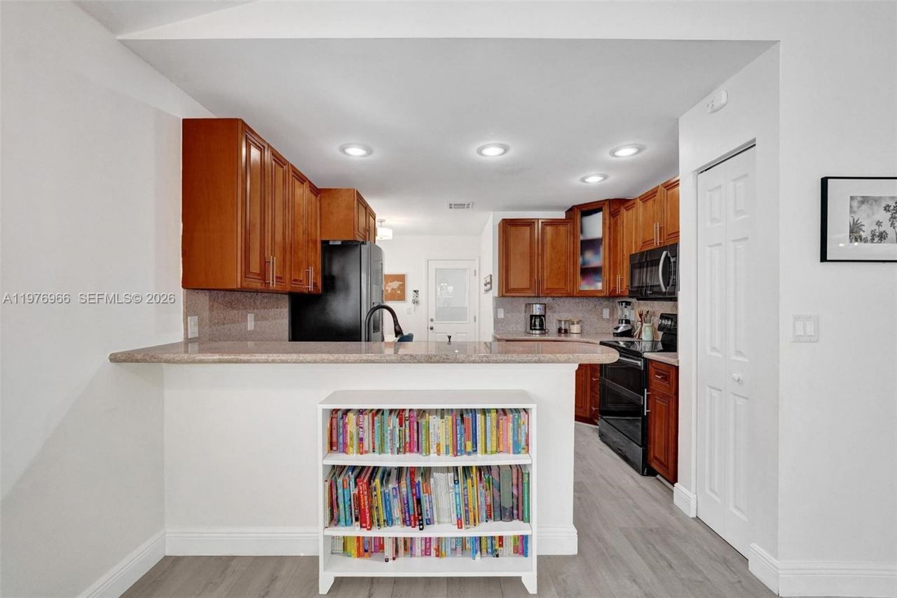 9304 Arborwood Cir, Davie, FL 33328 Photo