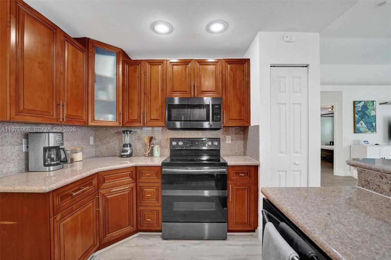 9304 Arborwood Cir, Davie, FL 33328 Photo