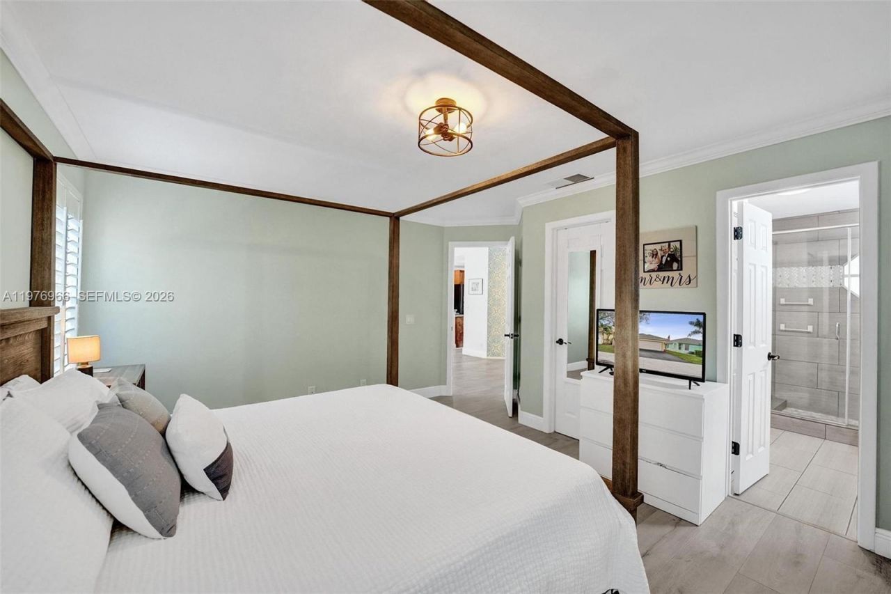 9304 Arborwood Cir, Davie, FL 33328 Photo