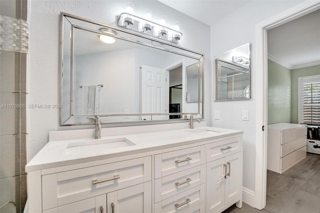 9304 Arborwood Cir, Davie, FL 33328 Photo