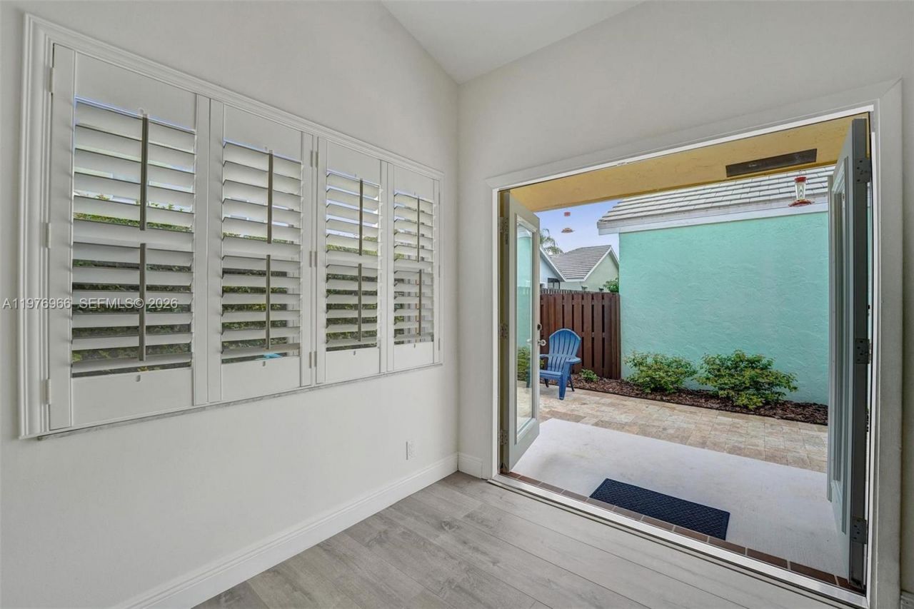 9304 Arborwood Cir, Davie, FL 33328 Photo