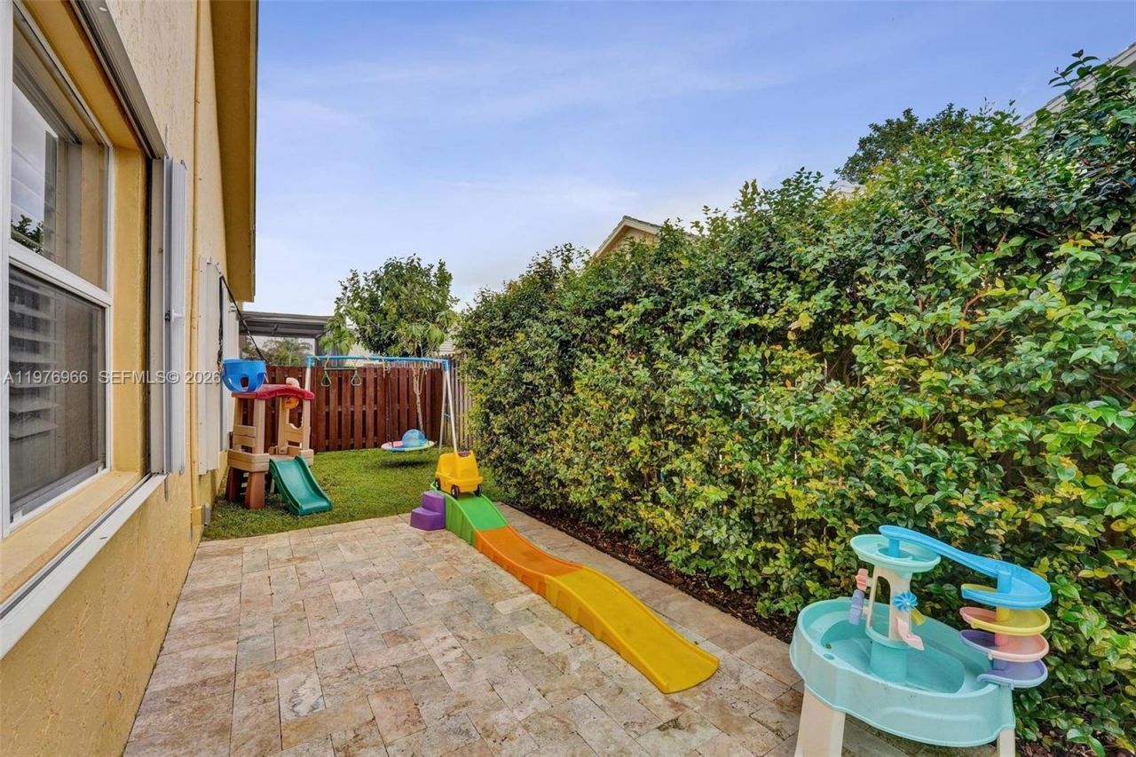 9304 Arborwood Cir, Davie, FL 33328 Photo