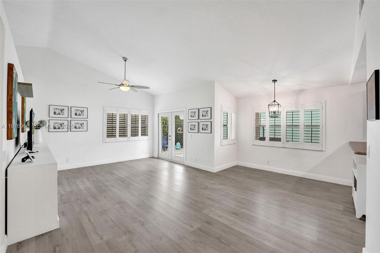 9304 Arborwood Cir, Davie, FL 33328 Photo