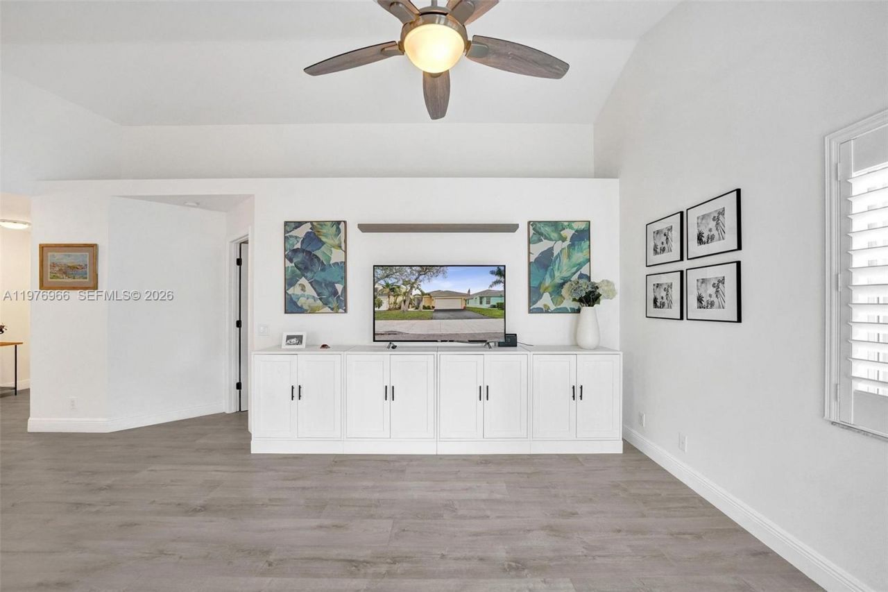 9304 Arborwood Cir, Davie, FL 33328 Photo