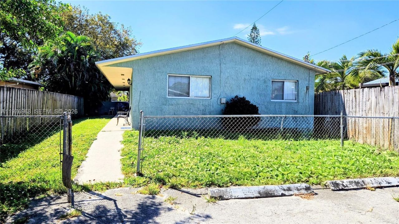 2411 Thomas St, Hollywood, FL 33020 Photo