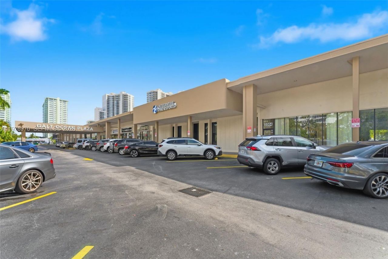 3302 NE 34th St, Unit 3312, Fort Lauderdale, FL 33308 Photo