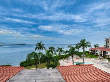 6218 PALMA DEL MAR BOULEVARD S, Unit 401, ST PETERSBURG, FL 33715