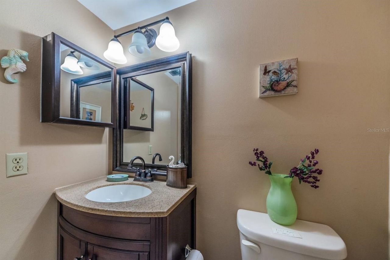 6218 Palma Del Mar Boulevard S, Unit 401, Saint Petersburg, FL 33715 Photo