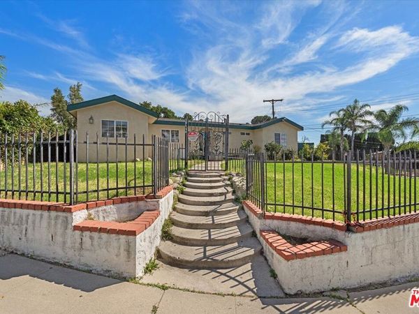 13770 Sproule Avenue, Sylmar, CA 91342
