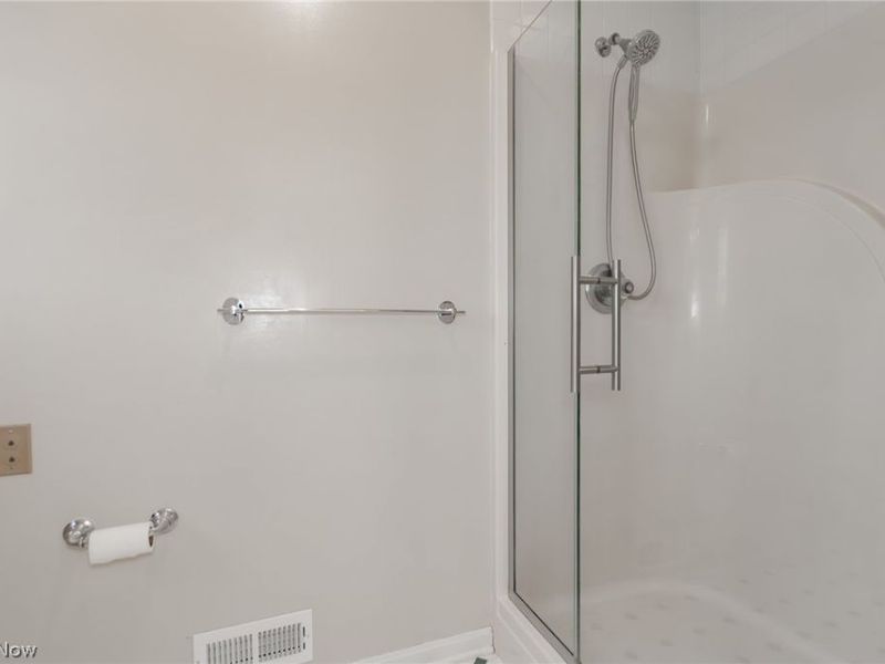 5596 Turnberry Lane, Highland Heights, OH 44143 Photo 28