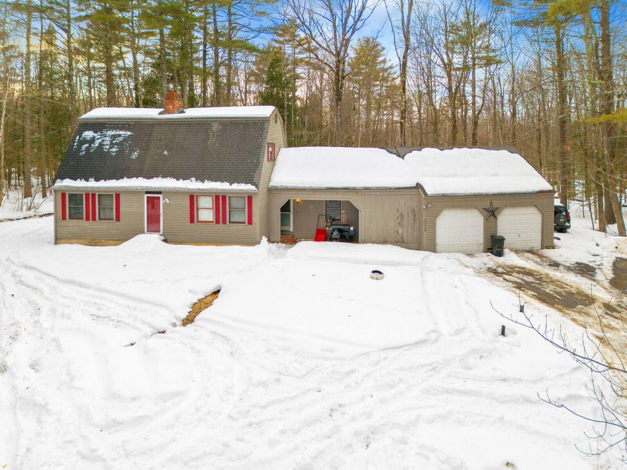 105 Nottingham Road, Winthrop, ME 04364 Main Photo