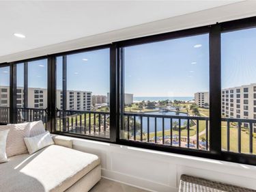 5770 MIDNIGHT PASS , Unit C608, SIESTA KEY, FL 34242