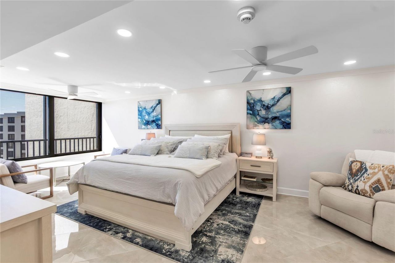 5770 Midnight Pass, Unit C608, Siesta Key, FL 34242 Photo