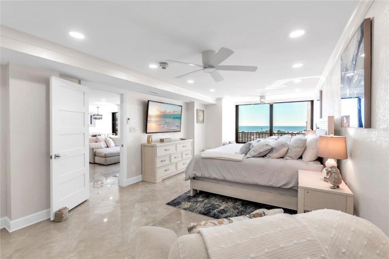 5770 Midnight Pass, Unit C608, Siesta Key, FL 34242 Photo