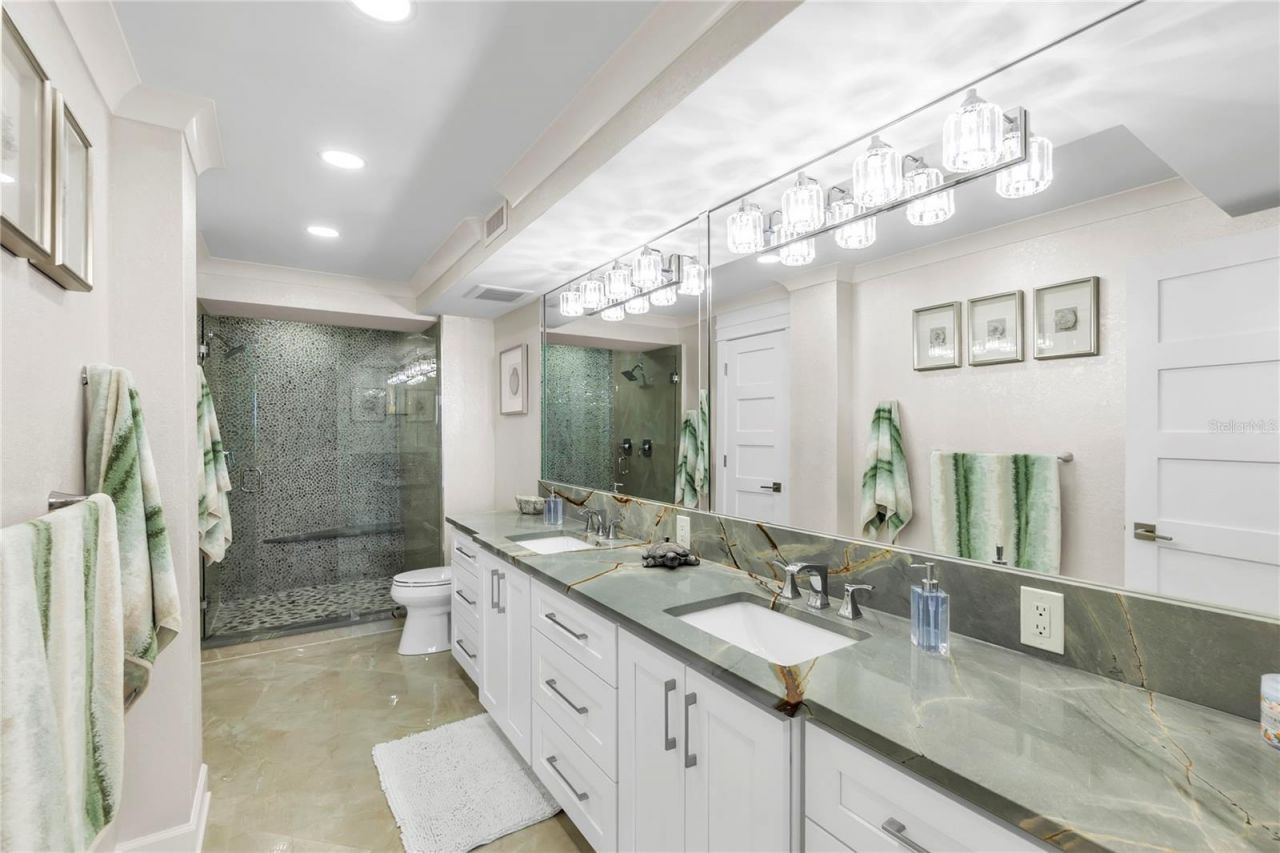 5770 Midnight Pass, Unit C608, Siesta Key, FL 34242 Photo