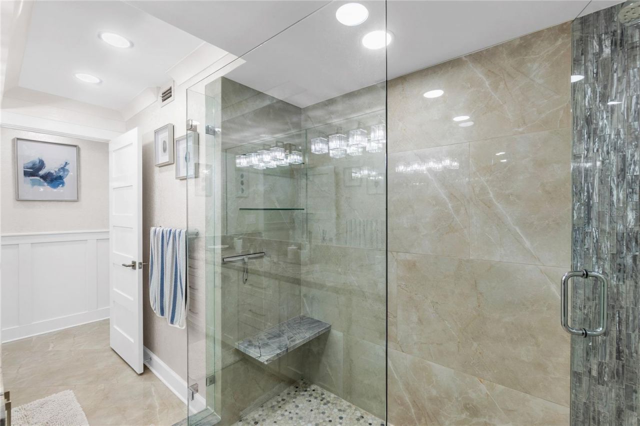 5770 Midnight Pass, Unit C608, Siesta Key, FL 34242 Photo