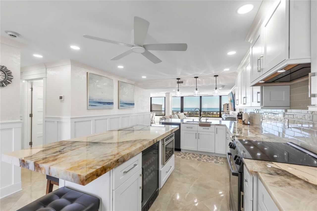 5770 Midnight Pass, Unit C608, Siesta Key, FL 34242 Photo