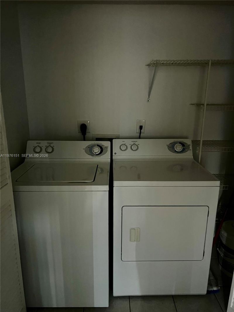 7555 Trent Dr, Unit 212 D, Tamarac, FL 33321 Photo