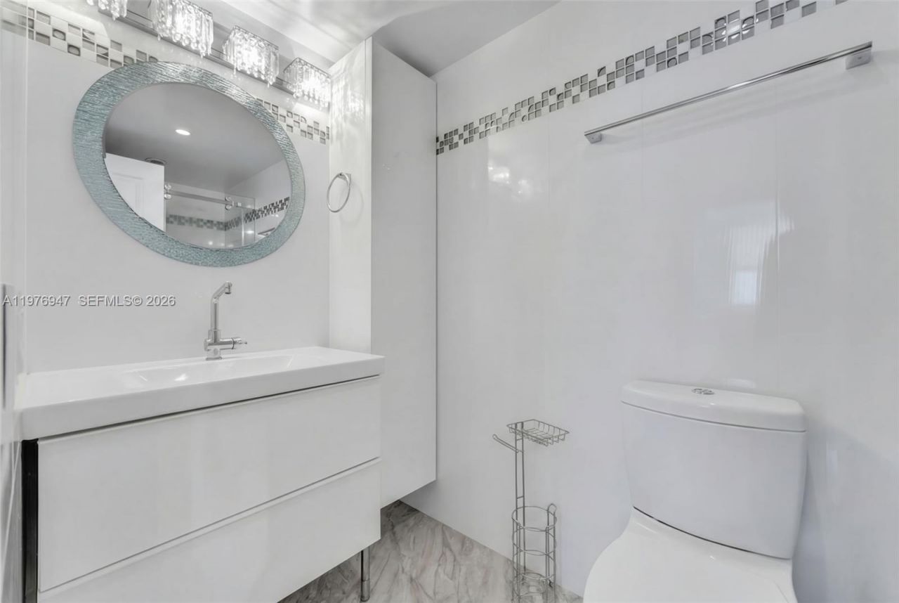 1825 S Ocean Dr, Unit 1014, Hallandale Beach, FL 33009 Photo